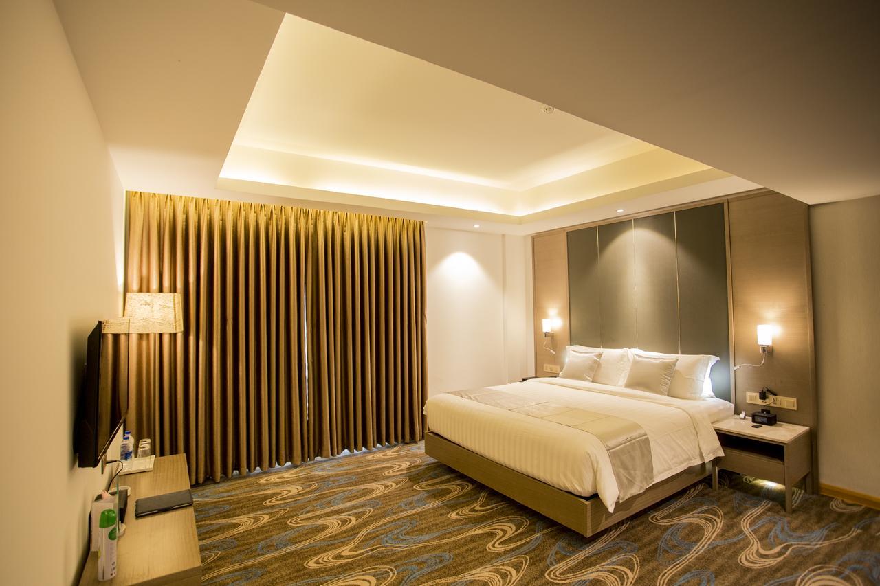 Golden Tulip - The Grandmark Dakka Dış mekan fotoğraf